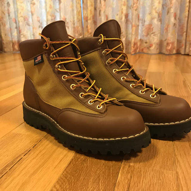 Danner ダナーライト III US7.5靴/シューズ