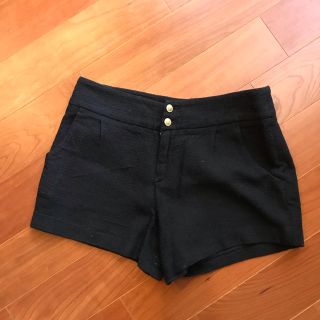 DEUXIEME CLASSE(ショートパンツ ・ ブラック/黒色系)のフリマ DEUXIEME CLASSE(ショートパンツ ・ ブラック/黒色系)のフリマ