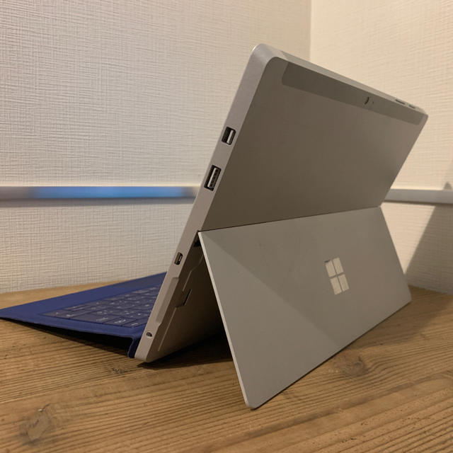 Microsoft(マイクロソフト)のsurface 3  スマホ/家電/カメラのPC/タブレット(ノートPC)の商品写真