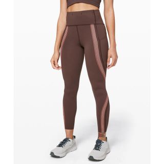 ルルレモン(lululemon)のlululemon ロゴ入りレギンス(レギンス/スパッツ)