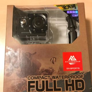 【値下げ！】FULL HD CAMERA(コンパクトデジタルカメラ)