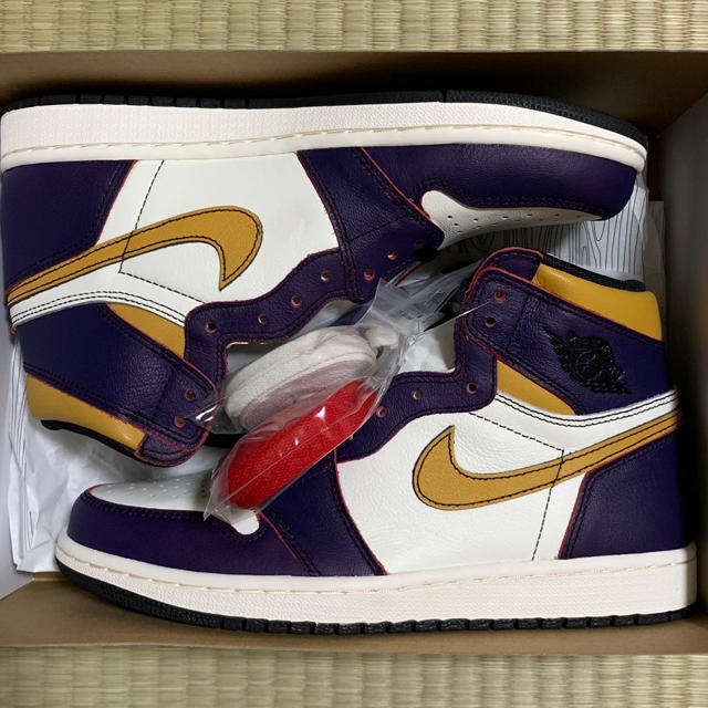 NIKE(ナイキ)のNIKE SB × AIR JORDAN 1 LA to Chicago メンズの靴/シューズ(スニーカー)の商品写真