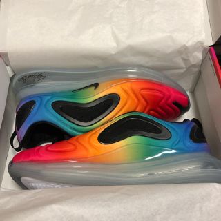 ナイキ(NIKE)のAIR MAX 720 BETRUE(スニーカー)