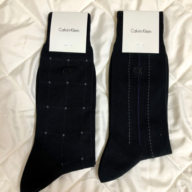 Calvin Klein(カルバンクライン)の新品★カルバンクライン★靴下★４足★25〜2６cm★グレー★ブラック★カーキ メンズのレッグウェア(ソックス)の商品写真