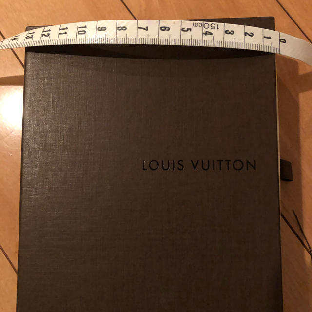 LOUIS VUITTON(ルイヴィトン)のルイビトン箱 レディースのバッグ(ショップ袋)の商品写真