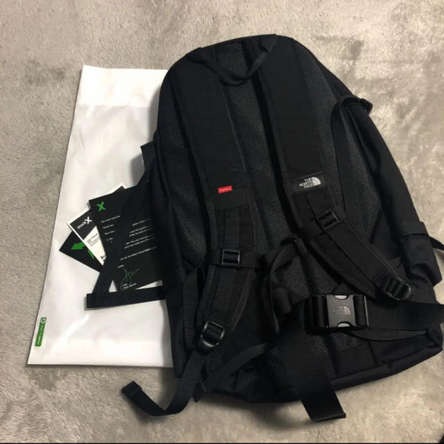 Supreme(シュプリーム)のsupreme the north face バックパック シュプリーム ノース メンズのバッグ(バッグパック/リュック)の商品写真