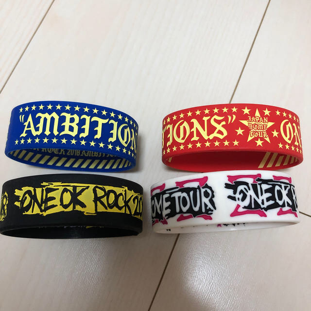 ONE OK ROCK(ワンオクロック)のONE OK ROCK グッズ エンタメ/ホビーのタレントグッズ(ミュージシャン)の商品写真