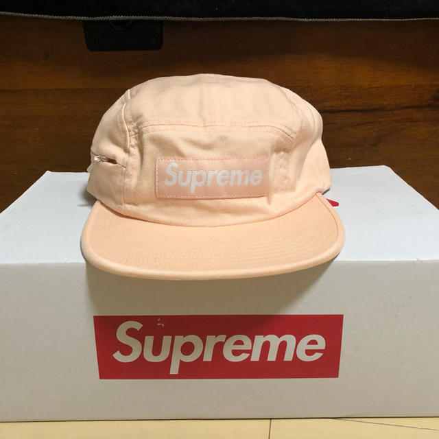 Supreme(シュプリーム)の【早い者勝ち】supreme  17FW side zip camp cap メンズの帽子(キャップ)の商品写真