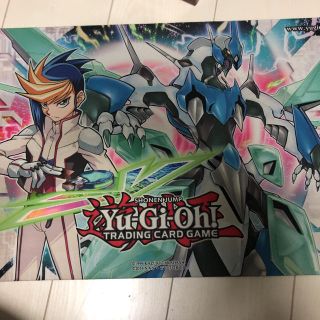 遊戯王 プレイマット ユーゴ クリスタルウィング