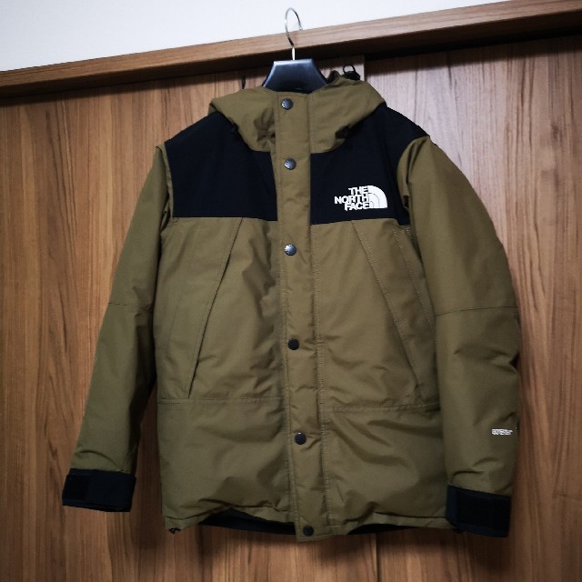 THE NORTH FACE(ザノースフェイス)のマウンテンダウン　ノースフェイス　　ビーチグリーン メンズのジャケット/アウター(ダウンジャケット)の商品写真