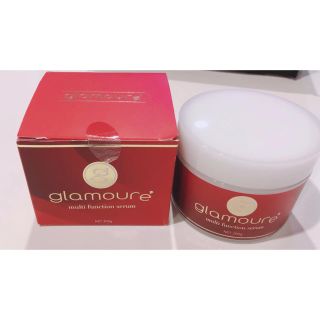 値下げ!!新品未使用✨glamoure グラマール バストアップ(ボディクリーム)