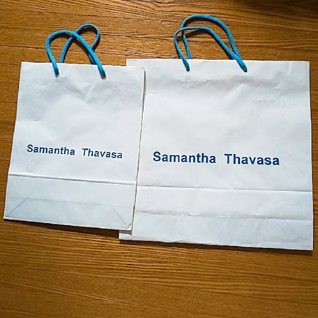 Samantha Thavasa ショップ紙袋 2枚セット | フリマアプリ ラクマ