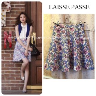 レッセパッセ(LAISSE PASSE)の14SS フラワーサーキュラースカート(ミニスカート)