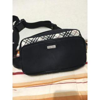 バーバリーブラックレーベル(BURBERRY BLACK LABEL)のボディバッグ(ボディーバッグ)