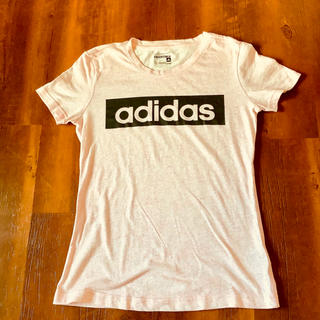アディダス(adidas)のアディダスTシャツ 薄ピンク(Tシャツ(半袖/袖なし))