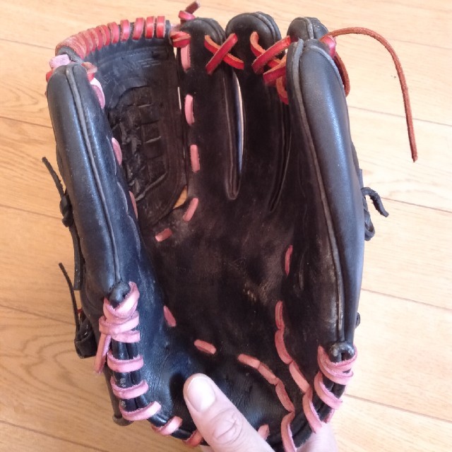 Rawlings(ローリングス)の【美品】ローリングス　軟式グラブ　大人用、内野・オールラウンド用　右投用 スポーツ/アウトドアの野球(グローブ)の商品写真