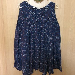 ローリーズファーム(LOWRYS FARM)の美品☆*°LOWRYSFARM 襟付きノースリーブブラウス(シャツ/ブラウス(半袖/袖なし))