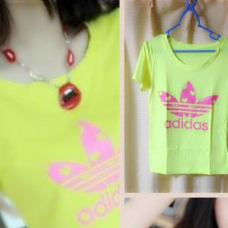 adidas ロゴ Tシャツ(Tシャツ(半袖/袖なし))