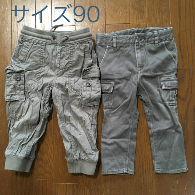 babyGAP(ベビーギャップ)のbaby GAP ズボン グレー サイズ90 18-24M 男の子 まとめ売り キッズ/ベビー/マタニティのキッズ服男の子用(90cm~)(パンツ/スパッツ)の商品写真