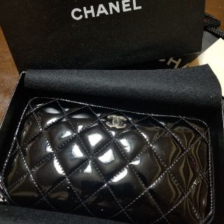 シャネル(CHANEL)のCHANEL 長財布 エナメル(財布)