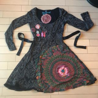 デシグアル(DESIGUAL)のデシグアル長袖ストレッチワンピ総柄M(ひざ丈ワンピース)