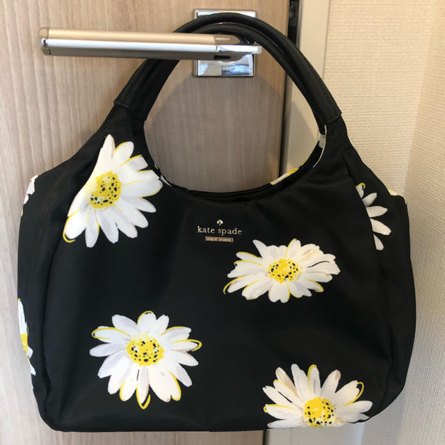 kate spade new york(ケイトスペードニューヨーク)のケイトスペード  花柄バッグ 美品 レディースのバッグ(ハンドバッグ)の商品写真