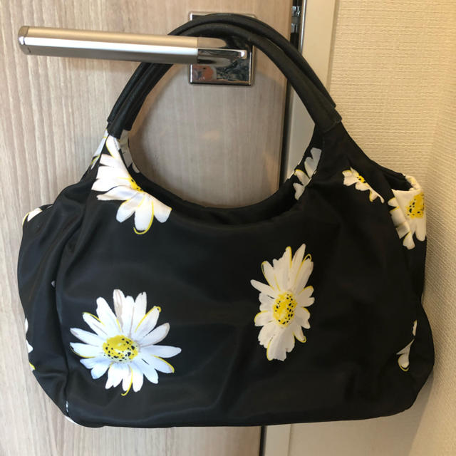 kate spade new york(ケイトスペードニューヨーク)のケイトスペード  花柄バッグ 美品 レディースのバッグ(ハンドバッグ)の商品写真