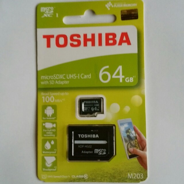 東芝(トウシバ)のmicroSDXC 64GB 東芝　アダプター付き スマホ/家電/カメラのスマートフォン/携帯電話(その他)の商品写真