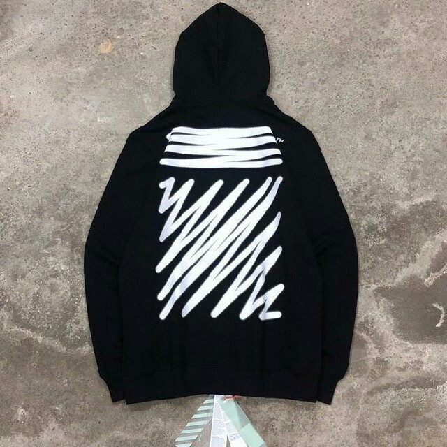 OFF-WHITE(オフホワイト)の
オフホワイト　メンズ　パーカー　　ウェット トレーナー　 メンズのトップス(パーカー)の商品写真