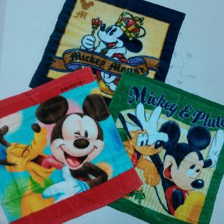 ディズニー(Disney)のミッキー　フェイスタオル(タオル/バス用品)