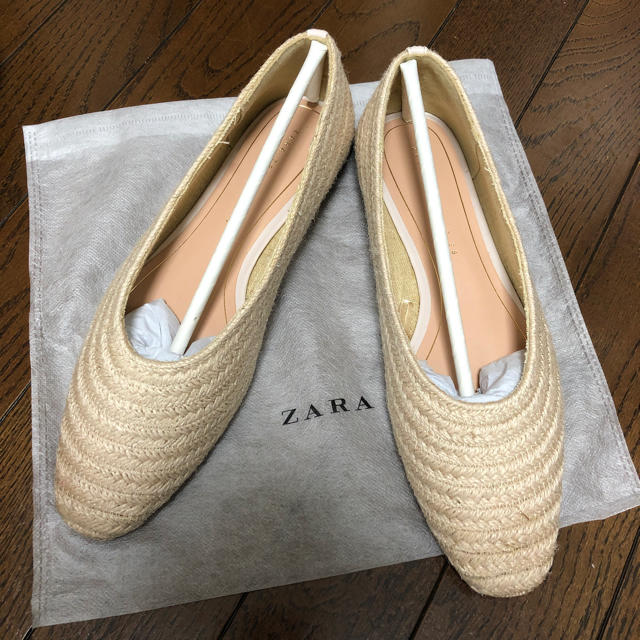 ZARA(ザラ)のCAM様専用☆新品未使用☆ZARA★ラフィア バレエシューズ☆ レディースの靴/シューズ(バレエシューズ)の商品写真