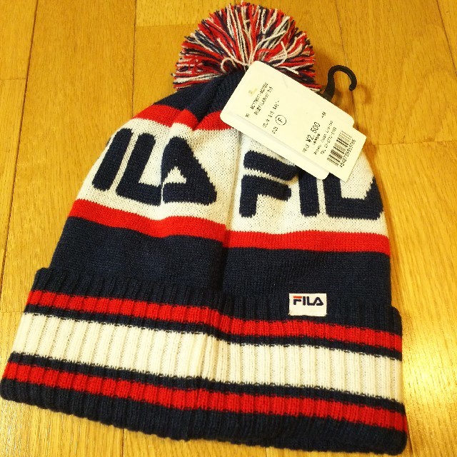 FILA(フィラ)の専用です！！FILA♥ニット帽 新品タグ付き レディースの帽子(ニット帽/ビーニー)の商品写真