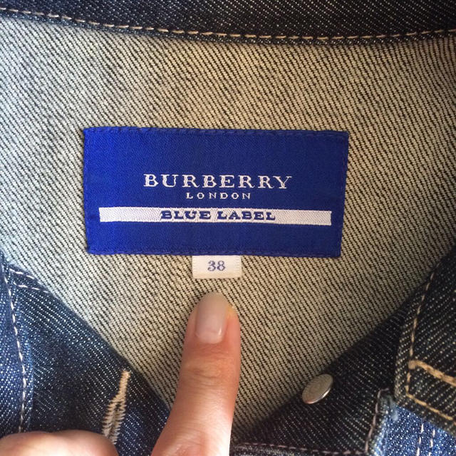 BURBERRY(バーバリー)のBurberry デニムジャケット レディースのジャケット/アウター(Gジャン/デニムジャケット)の商品写真