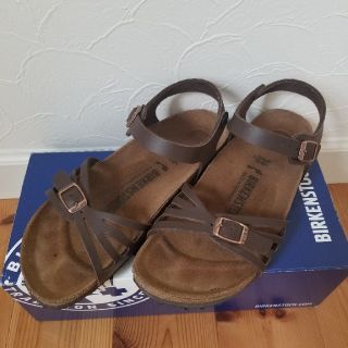 ビルケンシュトック(BIRKENSTOCK)のBIRKENSTOCKブラウンサンダル36(サンダル)