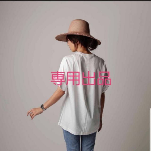 新品未使用◆東原亜紀　FORME Tシャツ　カーキ　サイズ1