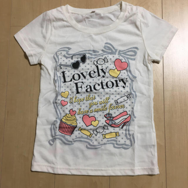 しまむら(シマムラ)のTシャツ 140 しまむら キッズ/ベビー/マタニティのキッズ服女の子用(90cm~)(Tシャツ/カットソー)の商品写真