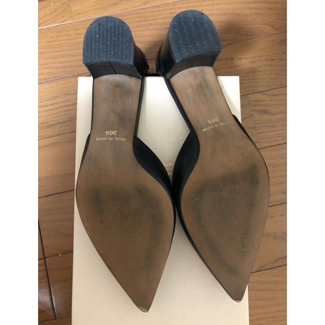 UNITED ARROWS(ユナイテッドアローズ)の【namiyu様】ユナイテッドアローズ アンクルストラップ パンプス レディースの靴/シューズ(ハイヒール/パンプス)の商品写真