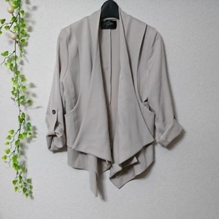 アンティカ(antiqua)の【最終SALE】美品 デザインジャケット(ノーカラージャケット)