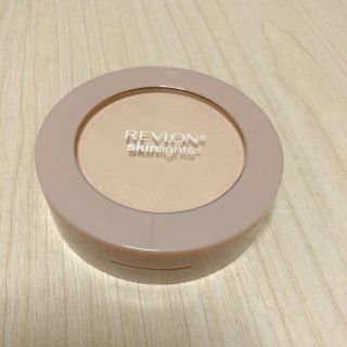 レブロン(REVLON)のレブロンスキンライトプレストパウダー103(フェイスパウダー)