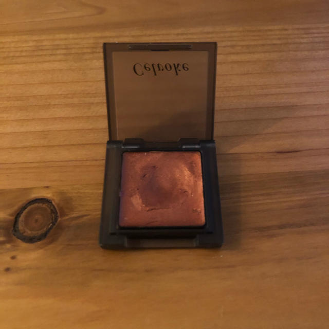 Cosme Kitchen(コスメキッチン)のcelvoke クリームシャドウ コスメ/美容のベースメイク/化粧品(アイシャドウ)の商品写真