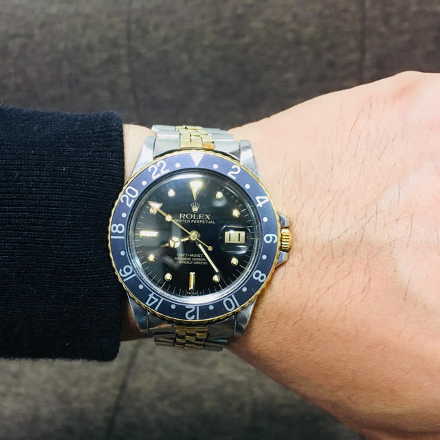 ROLEX(ロレックス)のhiro様専用 GMTマスター 19753 フジツボ トリチウム プラ風防 メンズの時計(腕時計(アナログ))の商品写真