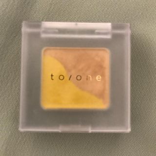 コスメキッチン(Cosme Kitchen)のto/one トーン ペタルアイシャドウ(アイシャドウ)