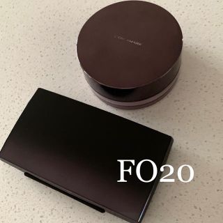 カバーマーク(COVERMARK)のフローレスフィット FO20 シアーパウダー 専用スポンジ・ケース付き(ファンデーション)