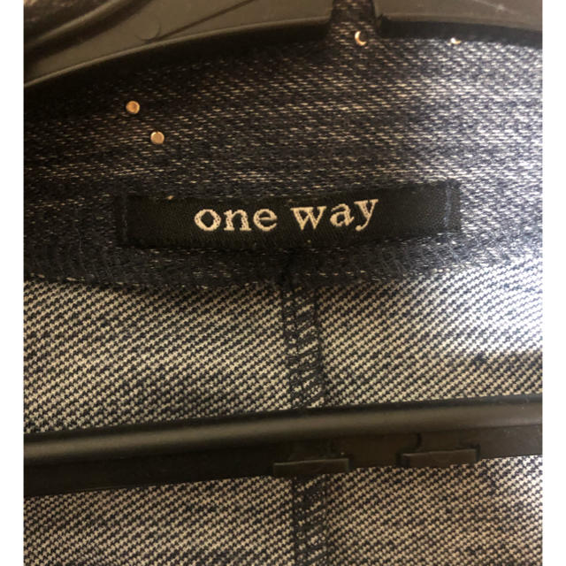 one*way(ワンウェイ)のone way ビジュー ノーカラージャケット レディースのトップス(カーディガン)の商品写真