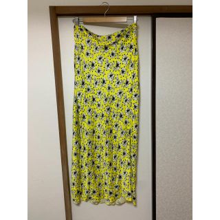 ザラ(ZARA)のZARA 今期 花柄スカート(ロングスカート)