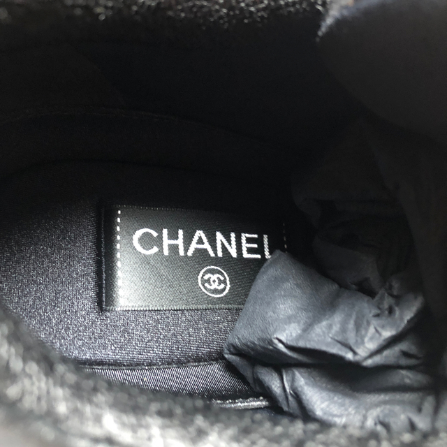 2019秋冬 新品未使用 即完売品 CHANEL スニーカー 39 3