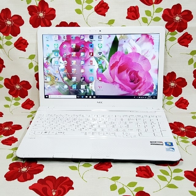 送料無料/新品】 美品ホワイト薄型LaVie♡最新WIN10♡HDD750G/カメラ