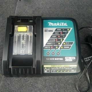 マキタ(Makita)の【マキタ】DC18RC 急速充電器　バッテリー充電器(その他)