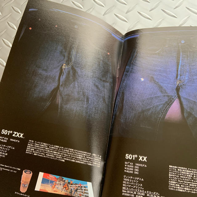 Levi's(リーバイス)のリーバイス 2002年秋冬カタログ 非売品 エンタメ/ホビーの雑誌(ファッション)の商品写真