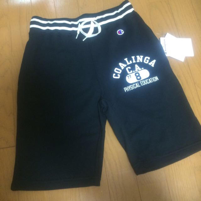 Champion(チャンピオン)の《新品》チャンピオン 短パン メンズのパンツ(ショートパンツ)の商品写真